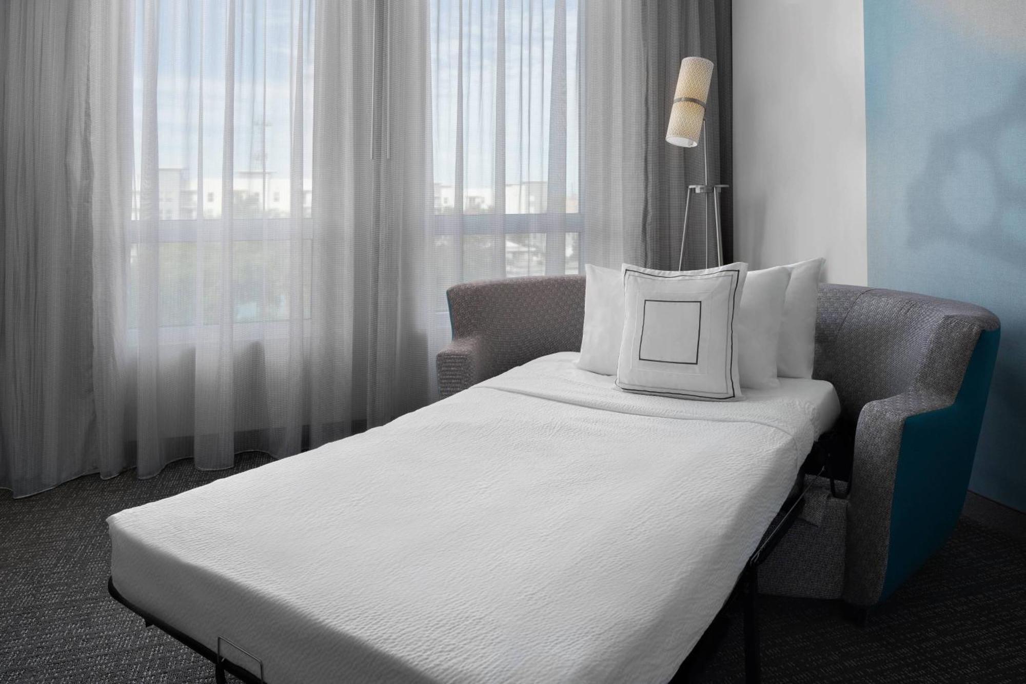 Courtyard By Marriott Delray Beach Buitenkant foto